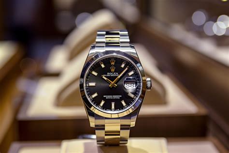 V Comment reconnaître une vraie Rolex d’une contrefaçon 